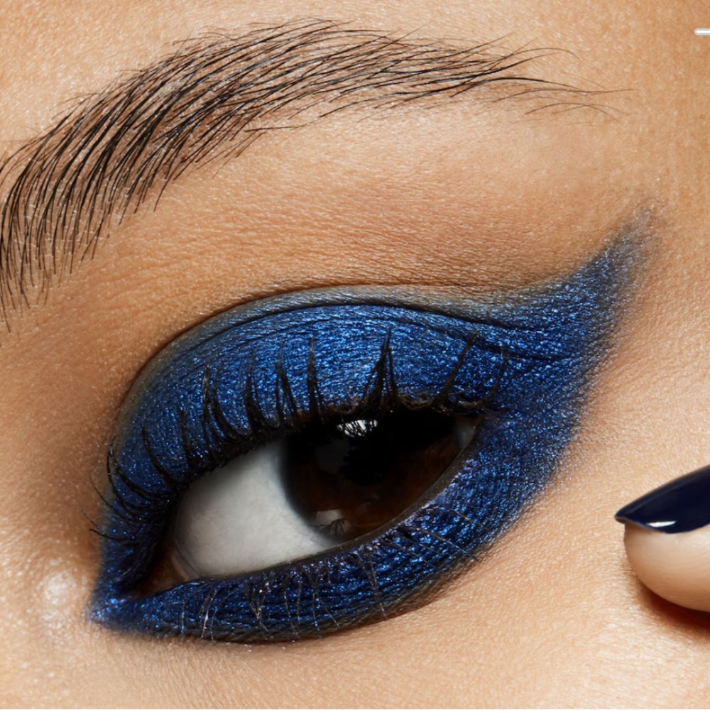 ** 1 LEFT** ๐๐ IN THE SHADOWS FROST a MAC EYE SHADOW. RETAIL $25. **NEW. - Picture 2 of 10
